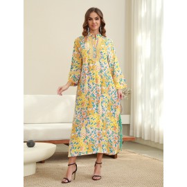 Elegant Floral Print Abaya with Golden Accents - Long Sleeve, Mid-Length, Loose Fit, Slit Hem, Embroidered Detail, Perfect for Saudi National Day, All-Season Wear, Cultural Attire|Floral Print Abaya|Embroidered Detailing, Abaya Dress